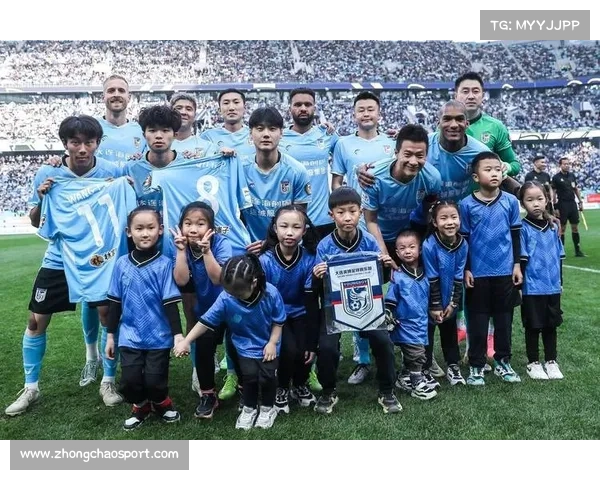 中超赛事创作热潮升温 足球题材作品层出不穷 中超赛事创作热潮升温 足球题材作品层出不穷